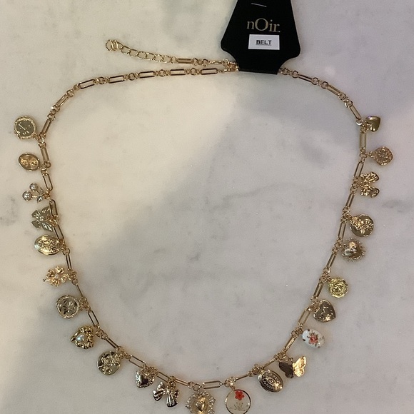 nOir Jewelry Gold Plated Waist Belt with Charms in Intricate Detail, Brand New - Picture 2 of 4